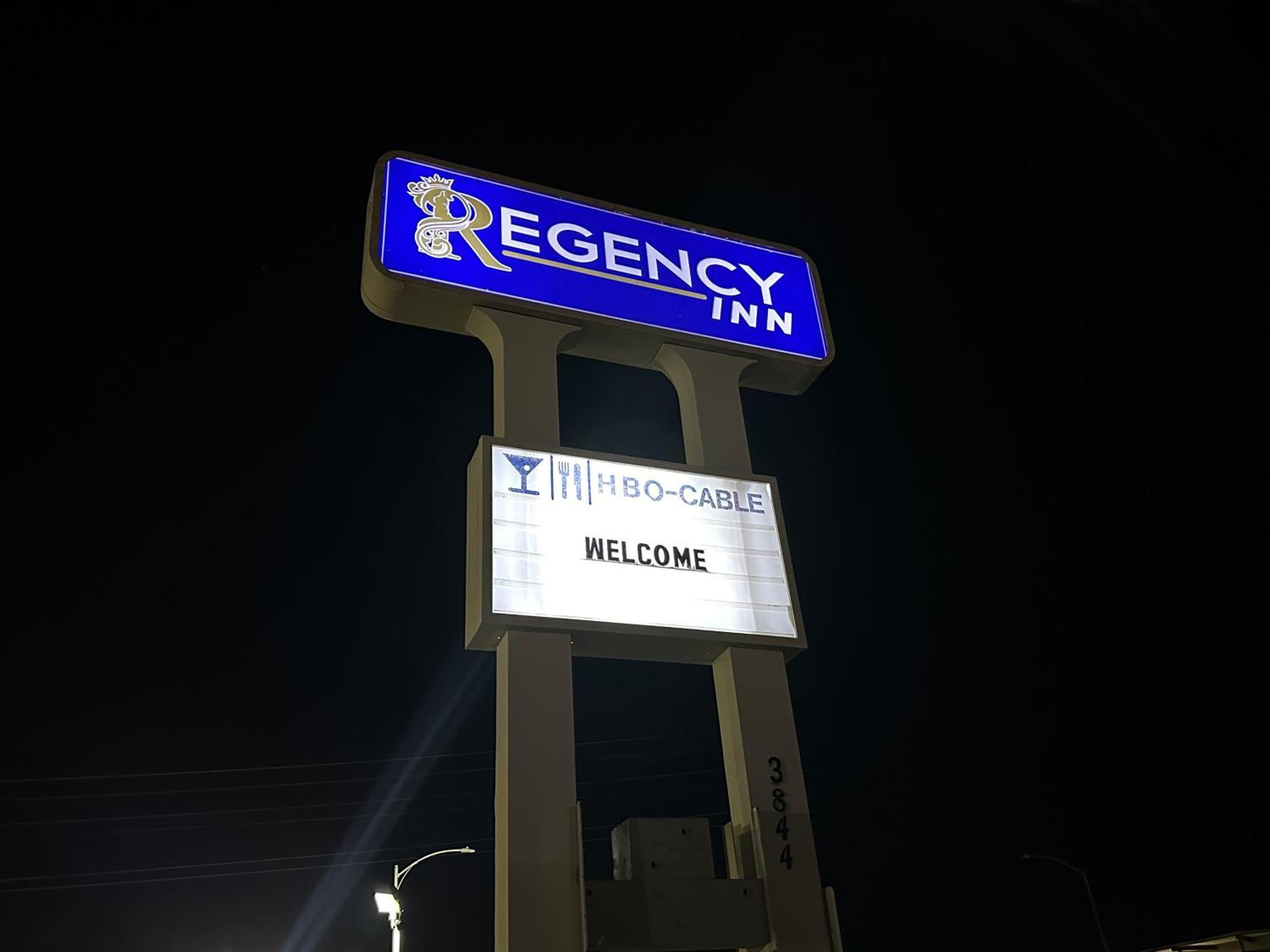 Regency Inn Fresno Exterior foto